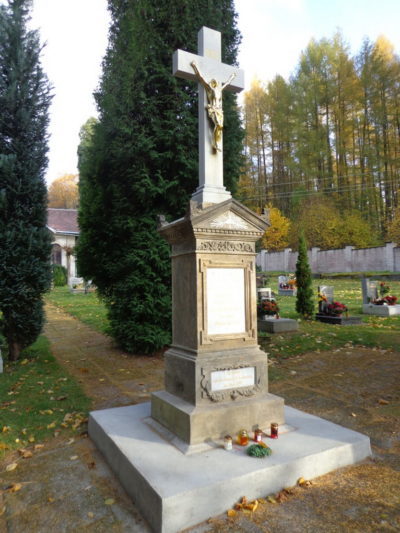 Hřbitovní kříže v Lázních Libverda